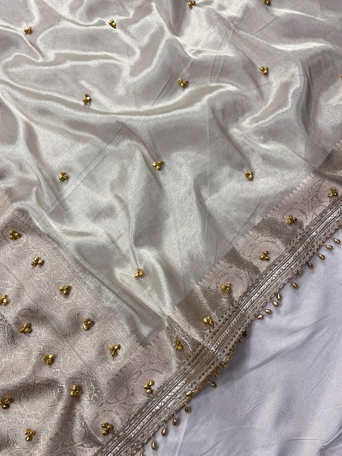 Natural White Banarasi Premium Tissue Silk Saree Premium Mirror & Ghungroo Work With Designer Lace