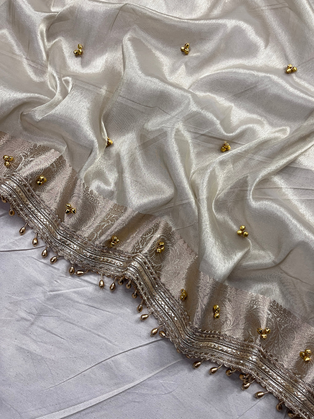 Natural White Banarasi Premium Tissue Silk Saree Premium Mirror & Ghungroo Work With Designer Lace